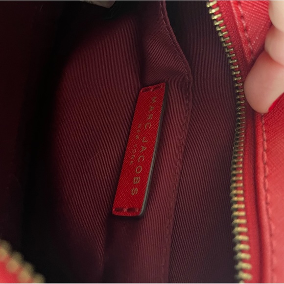 Marc Jacob’s Crossbody - Picture 2 of 7